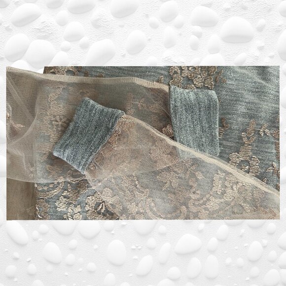 Stunning Metallic Mesh Top – H&M Size S Like New - Picture 6 of 8